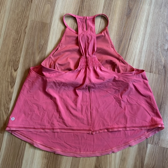 Lululemon Free Spirit Tank Fireside Red Size 8 High Neck Tank Top Built In Bra - Picture 2 of 7